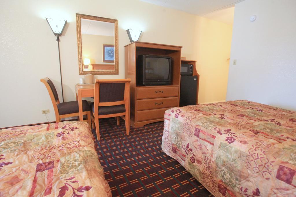 Regency Inn Піджен-Фордж Номер фото